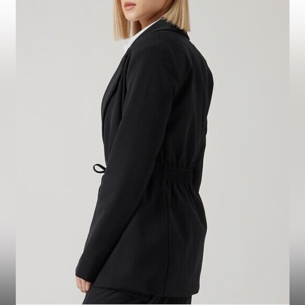 Athleta Women's Black Endless Blazer Jacket
Tie Front Office Casual Size 4